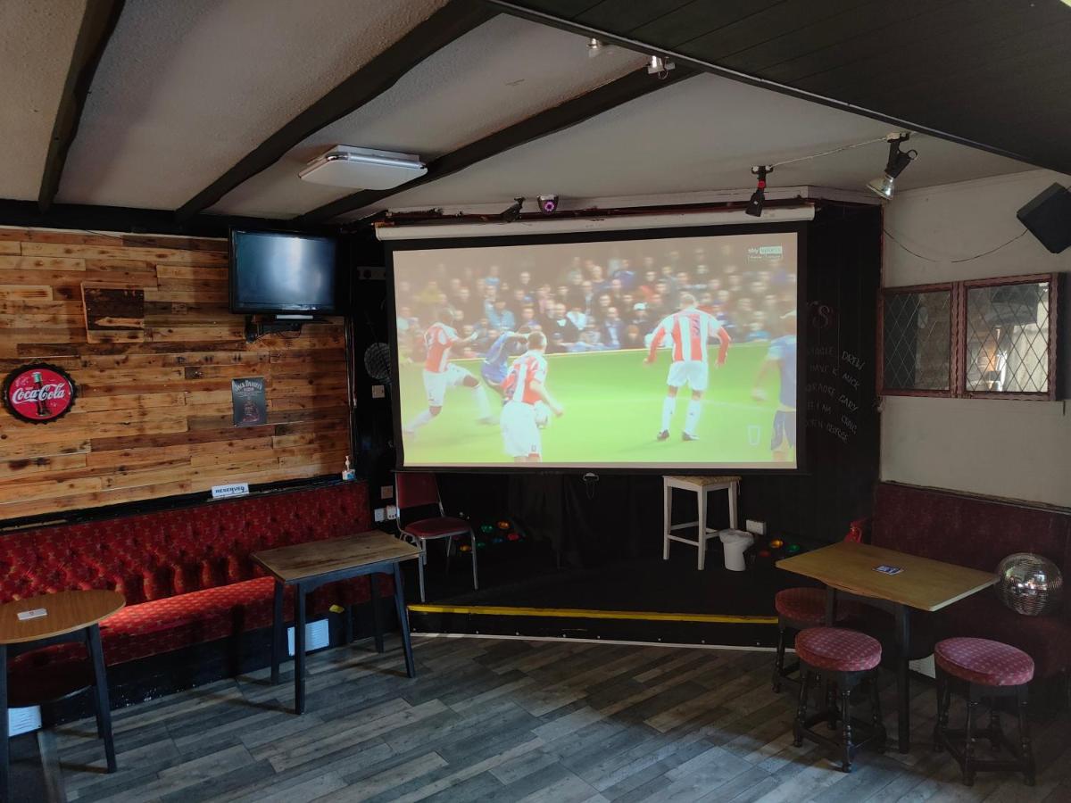 The Oddfellows Arms * Manchester