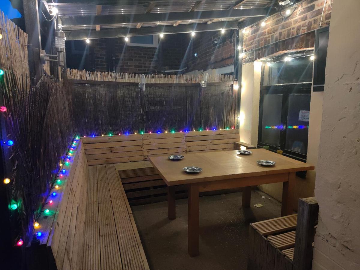 The Oddfellows Arms * Manchester